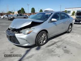 2016 Toyota Camry SE с VIN 4T1BF1FK1GU543717, выставлен на аукционе Copart как лот 82406605 с пробегом 70 966 миль миль и Списание • Salvage title. История ставок и продаж доступна на DreamBid. Изображение 1.
