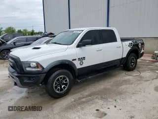 2016 Ram 1500 Rebel z VIN 1C6RR7YT3GS213504, wystawiony jako Copart lot #56009795 z przebiegiem 106 424 mil mil oraz Szkoda całkowita • Salvage title. Historia ofert i sprzedaży dostępna na DreamBid. Obrazek 1.