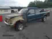 1994 Dodge Dakota z VIN 1B7GG23X0RW106473, wystawiony jako Copart lot #63375535 z przebiegiem Nie podano mil oraz Szkoda całkowita • Salvage title. Historia ofert i sprzedaży dostępna na DreamBid. Obrazek 1.