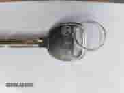 2005 Chevrolet Colorado 1SB LS Z85 z VIN 1GCCS136358152988, wystawiony jako IAAI lot #42313836 z przebiegiem 246 815 mil mil oraz . Historia ofert i sprzedaży dostępna na DreamBid. Obrazek 11.