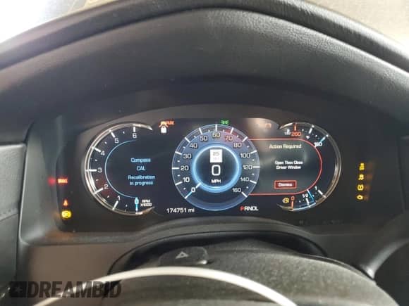 2018 Cadillac Escalade ESV с VIN 1GYS3GKJ3JR368615, выставлен на аукционе Copart как лот 56649215 с пробегом 174 751 миль миль и Списание • Salvage title. История ставок и продаж доступна на DreamBid. Изображение 9.