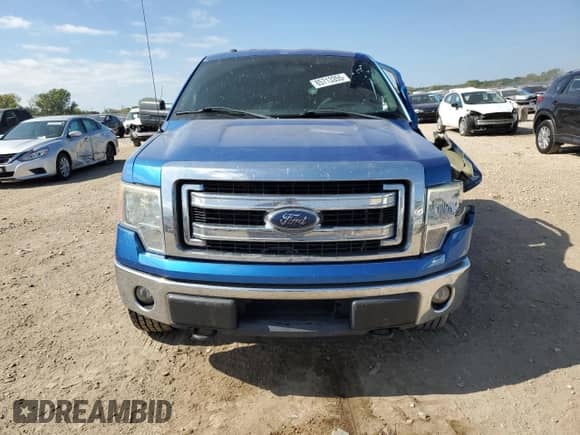 2014 Ford F-150 XLT с VIN 1FTFW1EF4EKG14931, выставлен на аукционе Copart как лот 85713355 с пробегом 129 834 миль миль и Списание • Salvage title. История ставок и продаж доступна на DreamBid. Изображение 5.
