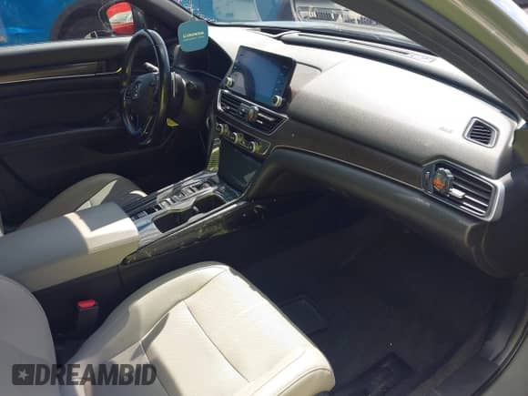 2020 Honda Accord Touring with VIN 1HGCV2F92LA013719, listed as a IAAI auction lot 43118297 with 90,981 mi miles and . Bid and sale history available at DreamBid. Image 5.