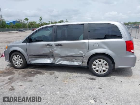 2016 Dodge Grand Caravan SE Plus with VIN 2C4RDGBG7GR316123, listed as a IAAI auction lot 42425290 with 138,113 mi miles and . Bid and sale history available at DreamBid. Image 19.