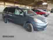 2009 Toyota Sienna CE с VIN 5TDZK29C59S236194, выставлен на аукционе Copart как лот 60360685 с пробегом 261 845 миль миль и Списание • Salvage title. История ставок и продаж доступна на DreamBid. Изображение 4.