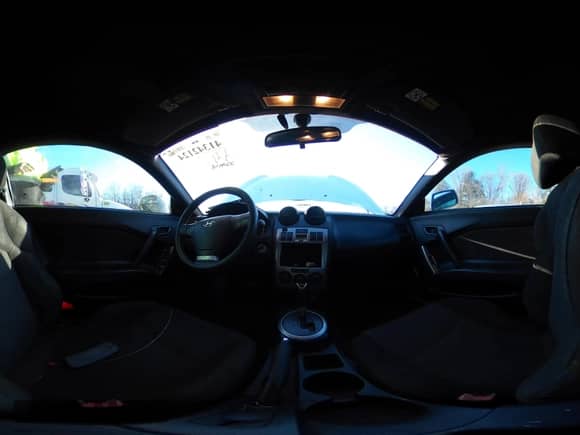2004 Hyundai Tiburon GS with VIN KMHHM65D94U105300, listed as a IAAI auction lot 41342124 with 229,938 mi miles and . Bid and sale history available at DreamBid. Image 18.