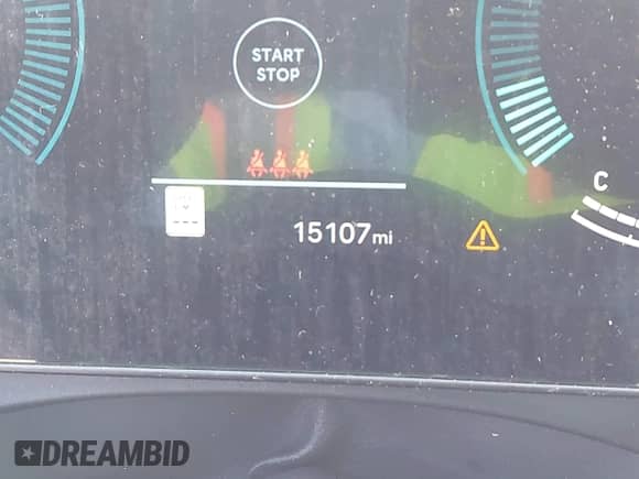 2025 Hyundai Sonata SEL z VIN KMHL64JA7SA486406, wystawiony jako IAAI lot #43503569 z przebiegiem 15 107 mil mil oraz . Historia ofert i sprzedaży dostępna na DreamBid. Obrazek 15.