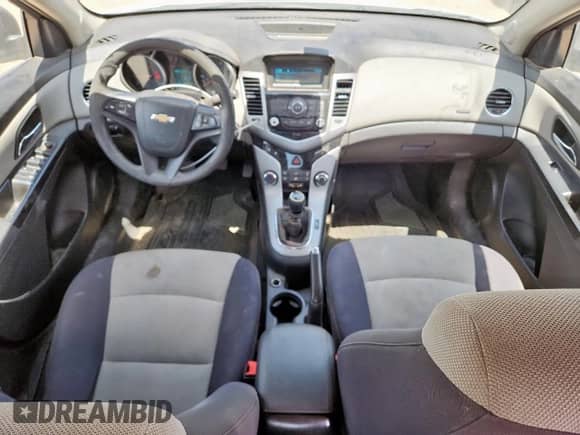 2013 Chevrolet Cruze LS с VIN 1G1PB5SH0D7217241, выставлен на аукционе Copart как лот 62565685 с пробегом 147 896 миль миль и Списание • Salvage title. История ставок и продаж доступна на DreamBid. Изображение 8.