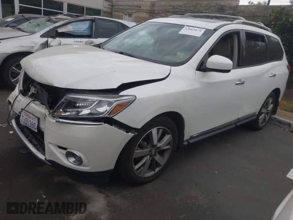 2015 Nissan Pathfinder S с VIN 5N1AR2MN7FC608547, выставлен на аукционе IAAI как лот 43063071 с пробегом 96 533 миль миль и . История ставок и продаж доступна на DreamBid. Изображение 2.