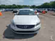 2016 Volvo S60 T5 Drive-E Premier z VIN YV126MFK3G2392567, wystawiony jako IAAI lot #42731679 z przebiegiem 91 321 mil mil oraz . Historia ofert i sprzedaży dostępna na DreamBid. Obrazek 12.
