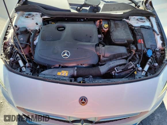 2019 Mercedes-Benz CLA 250 with VIN WDDSJ4EB7KN752085, listed as a Copart auction lot 90521005 with 31,846 mi miles and Salvage title. Bid and sale history available at DreamBid. Image 11.