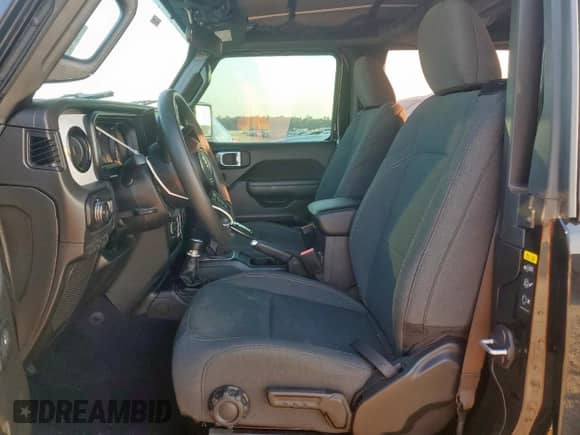 2025 Jeep Wrangler Sport с VIN 1C4PJXAG3SW519141, выставлен на аукционе Copart как лот 58224815 с пробегом 5 562 миль миль и Списание • Salvage title. История ставок и продаж доступна на DreamBid. Изображение 7.