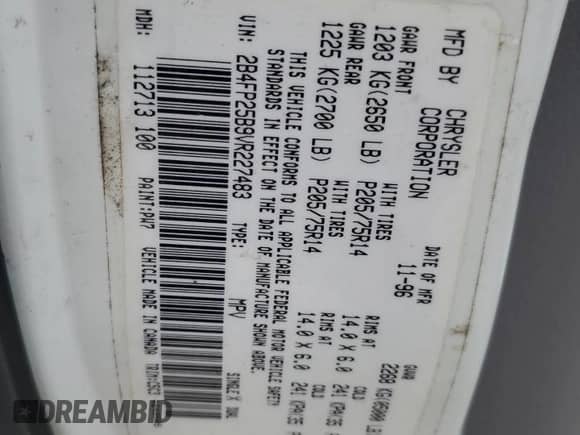 1997 Dodge Caravan z VIN 2B4FP25B9VR227483, wystawiony jako Copart lot #81305754 z przebiegiem 132 147 mil mil oraz Nie do naprawy • Non repairable. Historia ofert i sprzedaży dostępna na DreamBid. Obrazek 14.