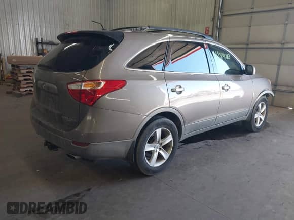 2010 Hyundai Veracruz Limited z VIN KM8NUDCC4AU133440, wystawiony jako IAAI lot #41895003 z przebiegiem 222 053 mil mil oraz . Historia ofert i sprzedaży dostępna na DreamBid. Obrazek 4.