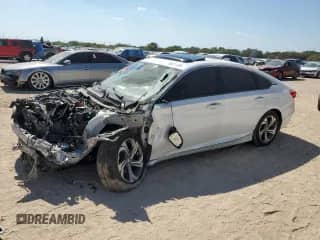2019 Honda Accord EX-L с VIN 1HGCV1F5XKA063466, выставлен на аукционе Copart как лот 86834675 с пробегом Не указан миль и Списание • Salvage title. История ставок и продаж доступна на DreamBid. Изображение 1.