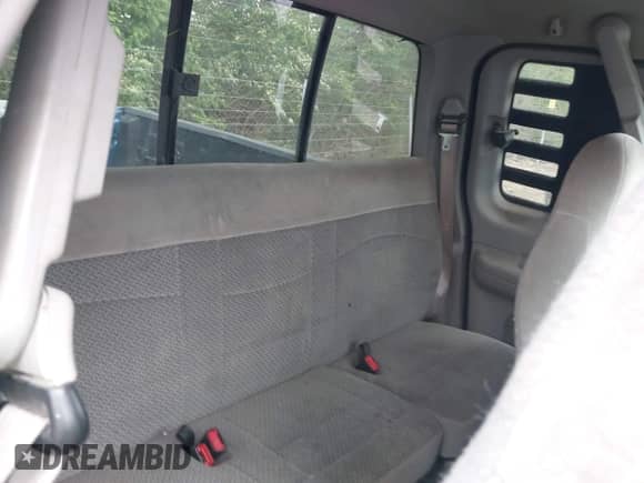 1999 Ford F-150 XL with VIN 1FTRX17L0XNC07560, listed as a IAAI auction lot 42183858 with Not provided miles and . Bid and sale history available at DreamBid. Image 8.