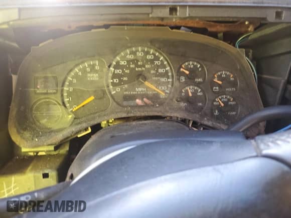 2000 Chevrolet Suburban LS z VIN 3GNEC16T1YG135636, wystawiony jako Copart lot #46154215 z przebiegiem Nie podano mil oraz Szkoda całkowita • Salvage title. Historia ofert i sprzedaży dostępna na DreamBid. Obrazek 9.