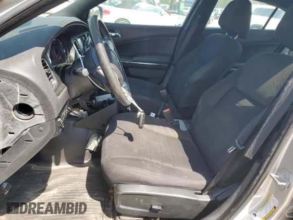 2019 Dodge Charger Police с VIN 2C3CDXAT9EH190682, выставлен на аукционе Copart как лот 56734294 с пробегом 125 725 миль миль и На запчасти • Non repairable. История ставок и продаж доступна на DreamBid. Изображение 7.