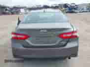 2020 Toyota Camry LE z VIN 4T1C11AK2LU999892, wystawiony jako IAAI lot #43225624 z przebiegiem Nie podano mil oraz . Historia ofert i sprzedaży dostępna na DreamBid. Obrazek 16.