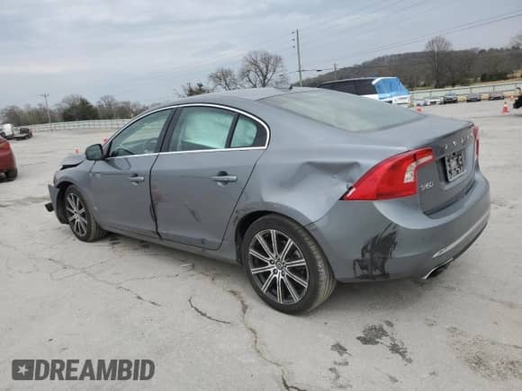 2018 Volvo S60 Inscription с VIN LYV402HK3JB168867, выставлен на аукционе Copart как лот 50984625 с пробегом 61 262 миль миль и Списание • Salvage title. История ставок и продаж доступна на DreamBid. Изображение 2.