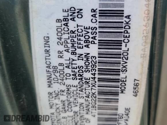 1999 Toyota Camry LE z VIN 4T1BG22K7XU443923, wystawiony jako Copart lot #61206005 z przebiegiem 265 239 mil mil oraz Czysty tytuł • Clean title. Historia ofert i sprzedaży dostępna na DreamBid. Obrazek 12.