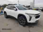 2024 Chevrolet Trax LT с VIN KL77LHE2XRC215585, выставлен на аукционе Copart как лот 83996075 с пробегом 47 514 миль миль и Списание • Salvage title. История ставок и продаж доступна на DreamBid. Изображение 4.