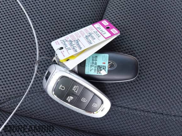 2022 Hyundai Tucson XRT z VIN KM8JF3AE3NU102841, wystawiony jako IAAI lot #43108250 z przebiegiem 34 740 mil mil oraz . Historia ofert i sprzedaży dostępna na DreamBid. Obrazek 11.