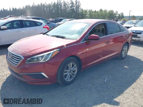 2016 Hyundai Sonata SE с VIN 5NPE24AF4GH292419, выставлен на аукционе IAAI как лот 43196408 с пробегом 158 292 миль миль и . История ставок и продаж доступна на DreamBid. Изображение 2.