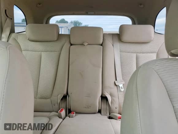 2007 Hyundai Santa Fe GLS с VIN 5NMSG13DX7H103235, выставлен на аукционе Copart как лот 84830975 с пробегом 232 247 миль миль и Чистый • Clean title. История ставок и продаж доступна на DreamBid. Изображение 10.