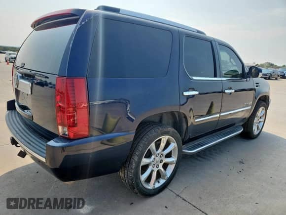 2007 Cadillac Escalade с VIN 1GYFK63837R344026, выставлен на аукционе Copart как лот 70713095 с пробегом 203 635 миль миль и Чистый • Clean title. История ставок и продаж доступна на DreamBid. Изображение 3.