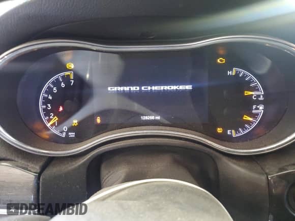 2018 Jeep Grand Cherokee Trailhawk с VIN 1C4RJFLG2JC227951, выставлен на аукционе Copart как лот 81715465 с пробегом 128 266 миль миль и Списание • Salvage title. История ставок и продаж доступна на DreamBid. Изображение 9.