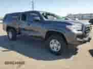 2023 Toyota Tacoma SR z VIN 3TYRZ5CN6PT024543, wystawiony jako Copart lot #81813015 z przebiegiem 18 867 mil mil oraz Szkoda całkowita • Salvage title. Historia ofert i sprzedaży dostępna na DreamBid. Obrazek 4.