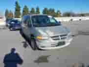 1996 Dodge Caravan LE with VIN 1B4GP54LXTB280611, listed as a IAAI auction lot 41349056 with 252,825 mi miles and . Bid and sale history available at DreamBid. Image 1.