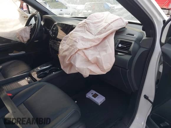 2021 Honda Passport Elite z VIN 5FNYF8H05MB037296, wystawiony jako IAAI lot #41261153 z przebiegiem 40 215 mil mil oraz . Historia ofert i sprzedaży dostępna na DreamBid. Obrazek 5.