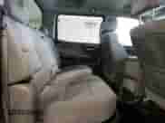 2015 Chevrolet Silverado 2500HD Work Truck z VIN 1GC1KUEG0FF536514, wystawiony jako Copart lot #53471415 z przebiegiem 187 156 mil mil oraz Szkoda całkowita • Salvage title. Historia ofert i sprzedaży dostępna na DreamBid. Obrazek 10.