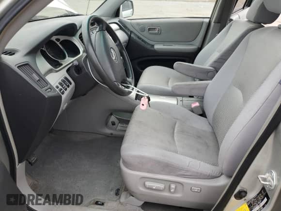 2005 Toyota Highlander with VIN JTEEP21A350086850, listed as a Copart auction lot 83964025 with 111,308 mi miles and Clean title. Bid and sale history available at DreamBid. Image 7.