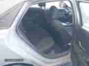 2023 Hyundai Elantra SEL z VIN KMHLM4AGXPU375526, wystawiony jako IAAI lot #43267575 z przebiegiem 38 330 mil mil oraz . Historia ofert i sprzedaży dostępna na DreamBid. Obrazek 8.