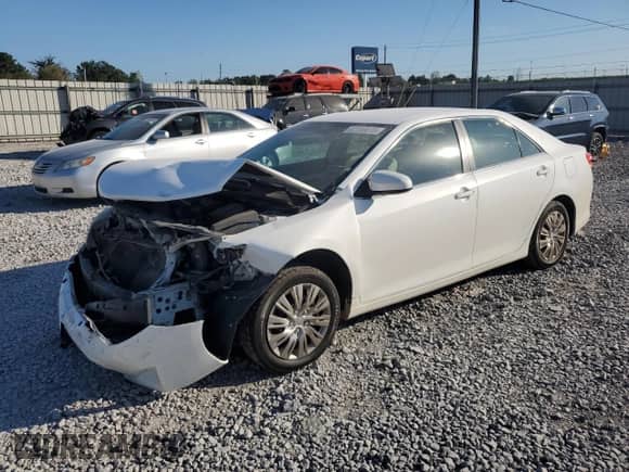 2013 Toyota Camry L с VIN 4T1BF1FK9DU675216, выставлен на аукционе Copart как лот 82206615 с пробегом 228 607 миль миль и Списание • Salvage title. История ставок и продаж доступна на DreamBid. Изображение 1.