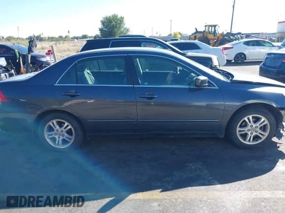 2007 Honda Accord LX SE с VIN 1HGCM56367A228798, выставлен на аукционе IAAI как лот 43315371 с пробегом 192 194 миль миль и . История ставок и продаж доступна на DreamBid. Изображение 14.