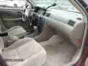 1997 Toyota Camry LE z VIN 4T1BF22K8VU005878, wystawiony jako IAAI lot #42447380 z przebiegiem 180 256 mil mil oraz . Historia ofert i sprzedaży dostępna na DreamBid. Obrazek 5.