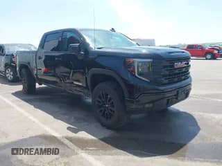 2022 GMC Sierra 1500 Elevation z VIN 3GTUUCED7NG646285, wystawiony jako IAAI lot #42471164 z przebiegiem 57 840 mil mil oraz . Historia ofert i sprzedaży dostępna na DreamBid. Obrazek 1.