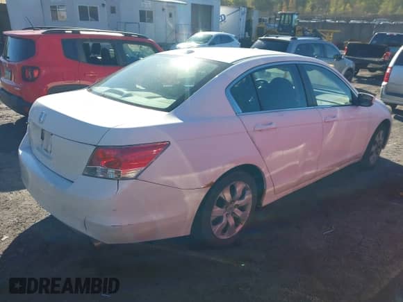 2010 Honda Accord EX-L с VIN 1HGCP2F85AA092253, выставлен на аукционе IAAI как лот 43471329 с пробегом 168 607 миль миль и . История ставок и продаж доступна на DreamBid. Изображение 4.