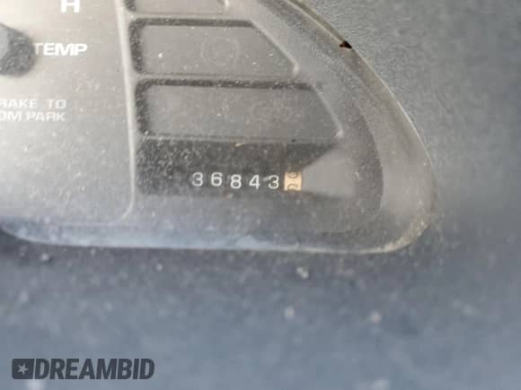 1997 Chevrolet Cavalier z VIN 1G1JC5243V7246797, wystawiony jako Copart lot #78004774 z przebiegiem 136 843 mil mil oraz Szkoda całkowita • Salvage title. Historia ofert i sprzedaży dostępna na DreamBid. Obrazek 9.