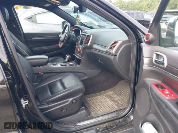 2018 Jeep Grand Cherokee Sterling с VIN 1C4RJFBG7JC265001, выставлен на аукционе IAAI как лот 43043385 с пробегом 88 816 миль миль и . История ставок и продаж доступна на DreamBid. Изображение 5.