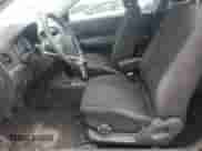 2010 Hyundai Accent GS z VIN KMHCM3AC9AU163201, wystawiony jako Copart lot #67979735 z przebiegiem 136 198 mil mil oraz Szkoda całkowita • Salvage title. Historia ofert i sprzedaży dostępna na DreamBid. Obrazek 7.