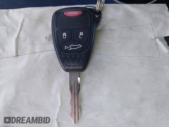 2013 Chrysler 200 Touring with VIN 1C3CCBBB9DN538997, listed as a IAAI auction lot 43425967 with 128,327 mi miles and . Bid and sale history available at DreamBid. Image 11.