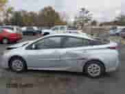 2017 Toyota Prius Two z VIN JTDKBRFU5H3550919, wystawiony jako IAAI lot #43525414 z przebiegiem 15 094 mil mil oraz . Historia ofert i sprzedaży dostępna na DreamBid. Obrazek 14.