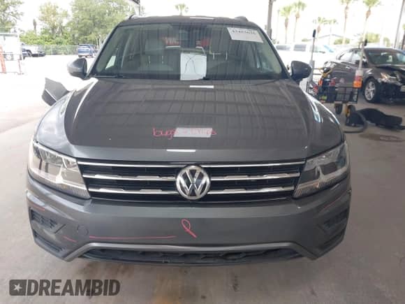 2020 Volkswagen Tiguan SE with VIN 3VV3B7AX8LM078069, listed as a IAAI auction lot 43453635 with 50,222 mi miles and . Bid and sale history available at DreamBid. Image 13.