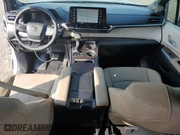 2023 Toyota Sienna XLE z VIN 5TDJRKEC4PS162715, wystawiony jako Copart lot #65685735 z przebiegiem 40 860 mil mil oraz Szkoda całkowita • Salvage title. Historia ofert i sprzedaży dostępna na DreamBid. Obrazek 8.