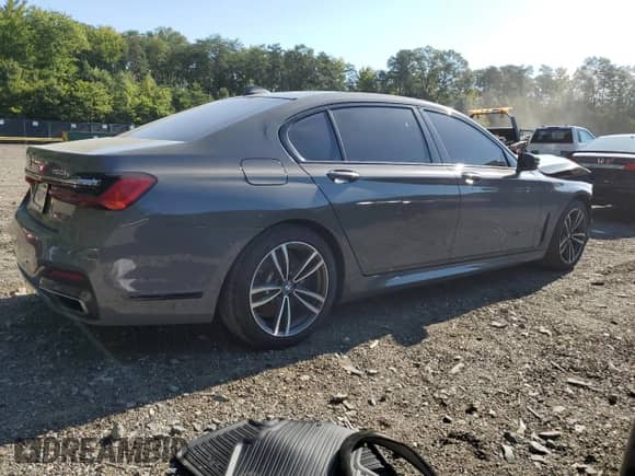 2020 BMW 7 Series 750i xDrive with VIN WBA7U2C09LCD48523, listed as a Copart auction lot 70745925 with 110,287 mi miles and Clean title. Bid and sale history available at DreamBid. Image 3.